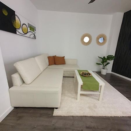 Tribuna Deluxe Málaga Extérieur photo